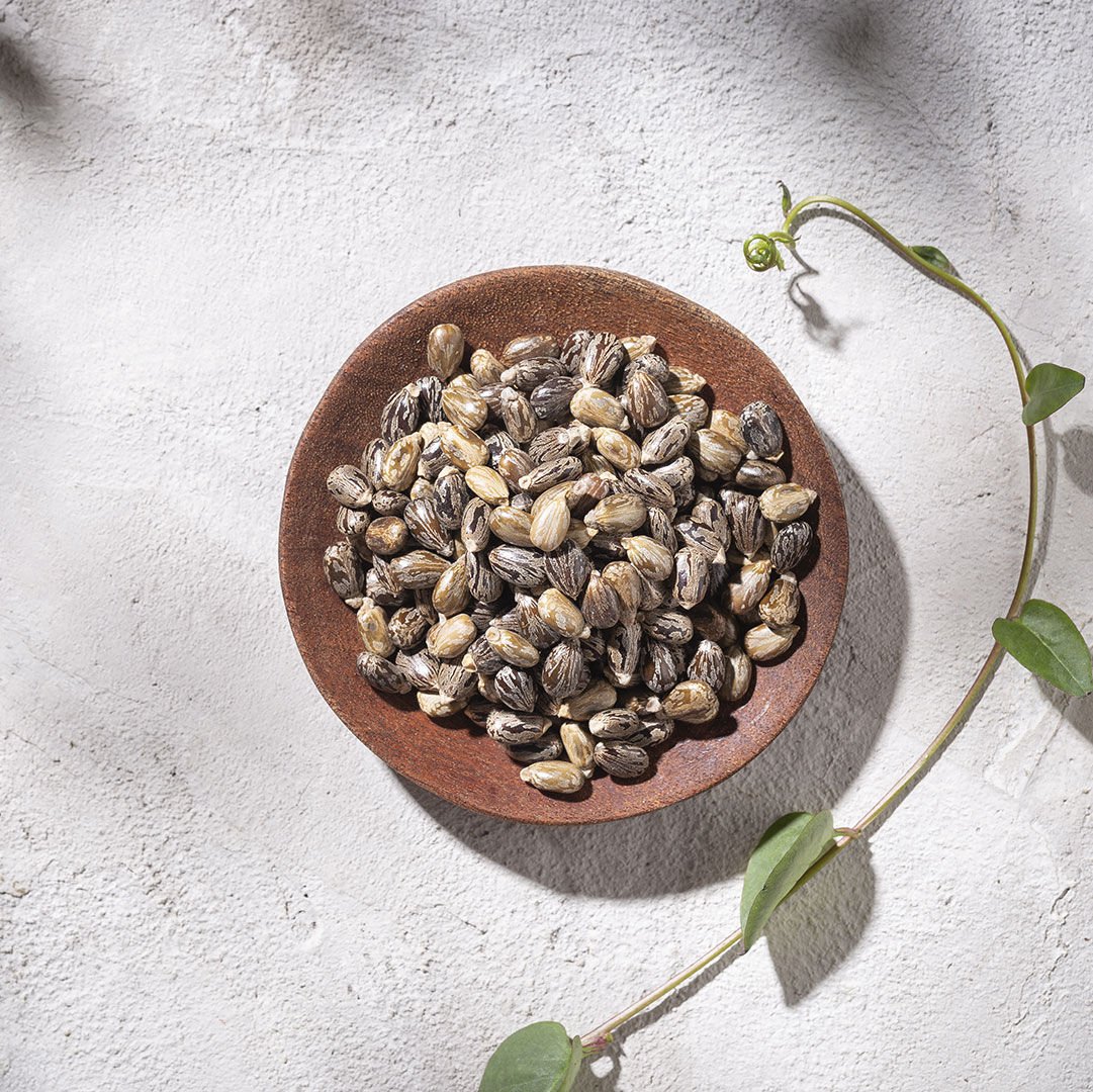 Schwarzes Rizinusöl, Karapatenöl